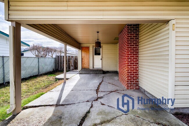 Building Photo - Nice home located off of Cleveland Blvd. near downtown Caldwell