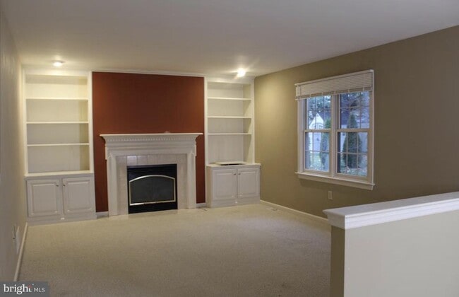 Building Photo - 2264 Raleigh Rd