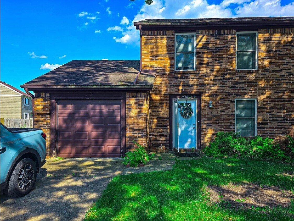 Primary Photo - 7556 Gordon Cir