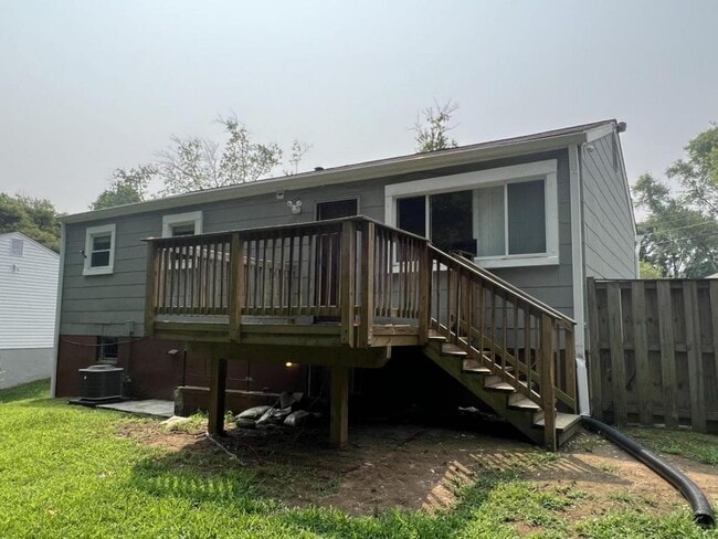 Building Photo - 8400 Richville Drive