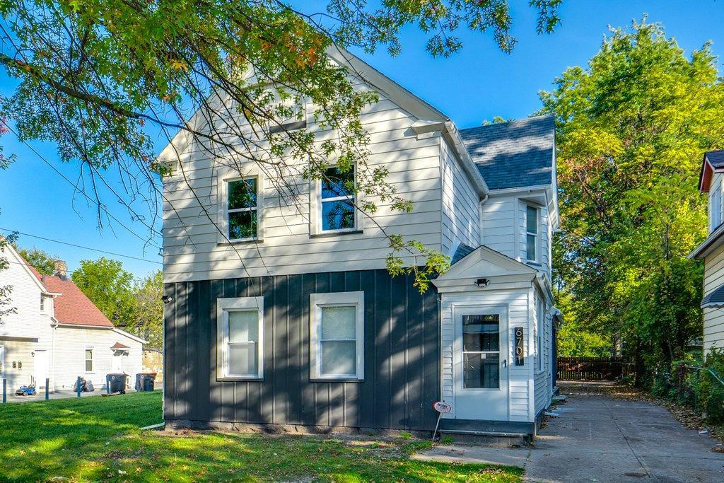 6701 Gertrude Ave Cleveland, OH 44105 – photo 1