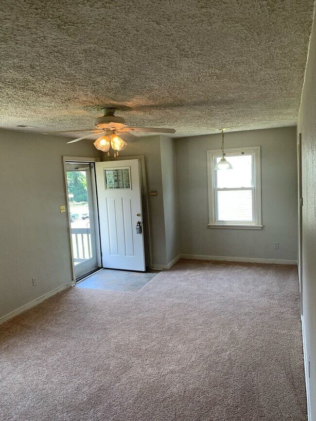 Foto del edificio - Beautiful 3 Bedroom home off of the Virgin...