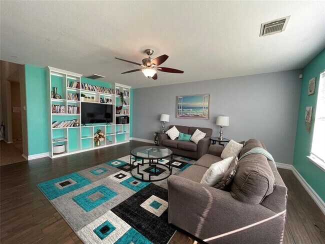 Foto del edificio - 13003 Cherton Ct