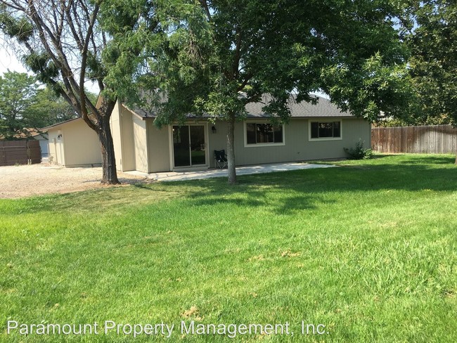Building Photo - 5476 S Missoula Way