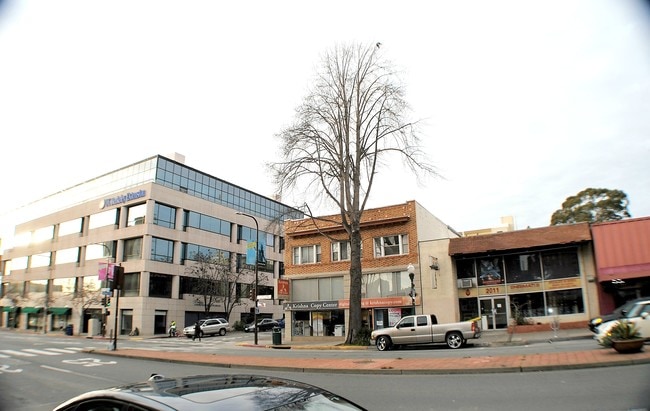 Building Photo - 2001 University Ave