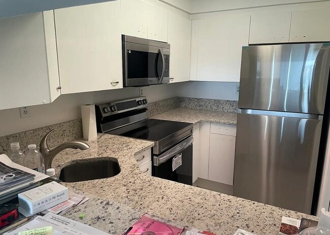 Building Photo - 2870 Pharr Ct S Northwest
