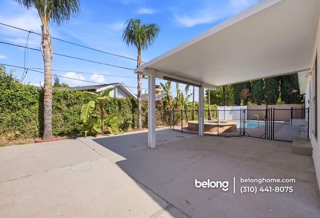 Building Photo - 7947 Atoll Ave
