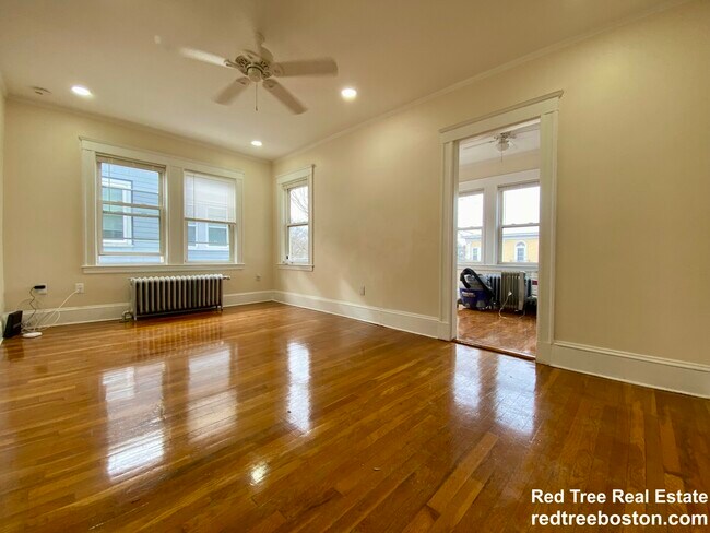 Foto del edificio - 4444 Washington St