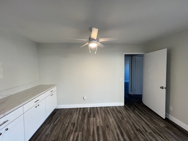 Dining Room - 8034 Linda Vista Rd