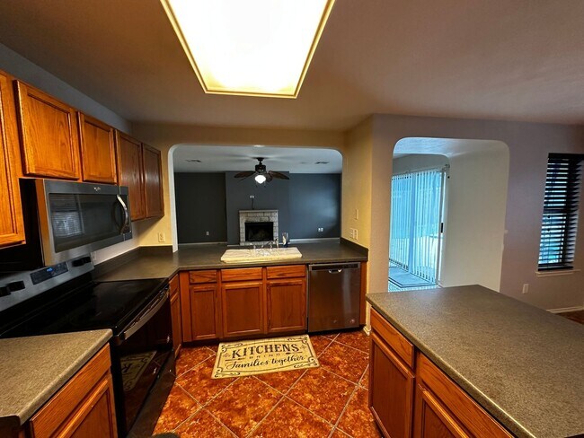 Foto del edificio - Spacious 4BR House in Temple