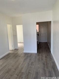 Building Photo - 301 Puuhue Pl