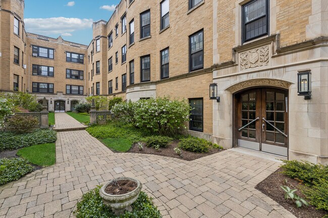 Foto del edificio - 832 Michigan Ave