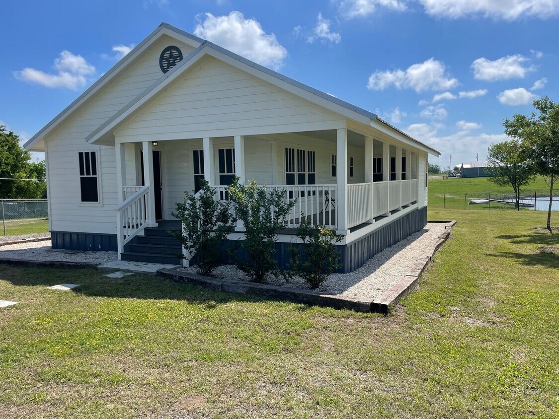 Foto principal - 9711 Thaxton Rd