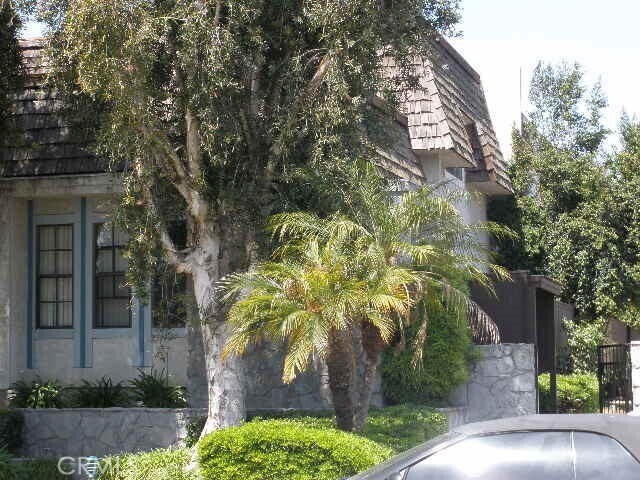 Primary Photo - 705 S Velare St