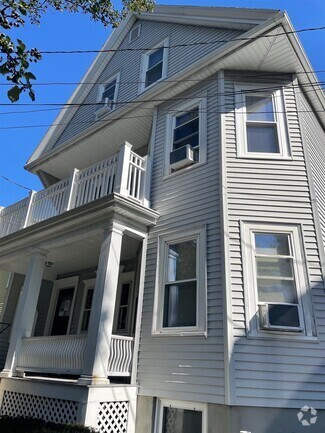Building Photo - 105 Bromfield Rd