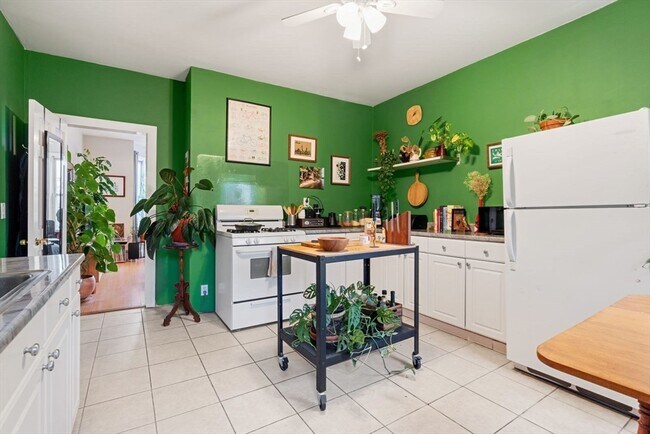 Foto del edificio - 377 Dorchester St