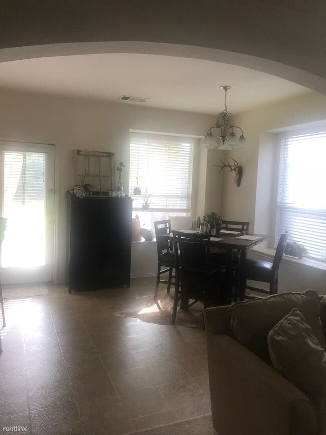 Building Photo - 3 br, 2.5 bath House - 1700 Kemah Drive