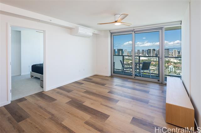 Foto del edificio - 1515 Liona St