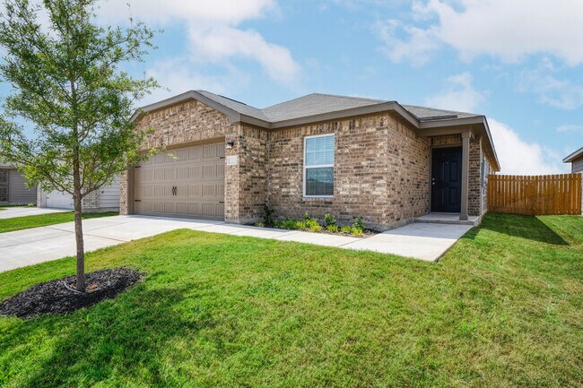 Foto del edificio - 15223 Telfaire Mdws