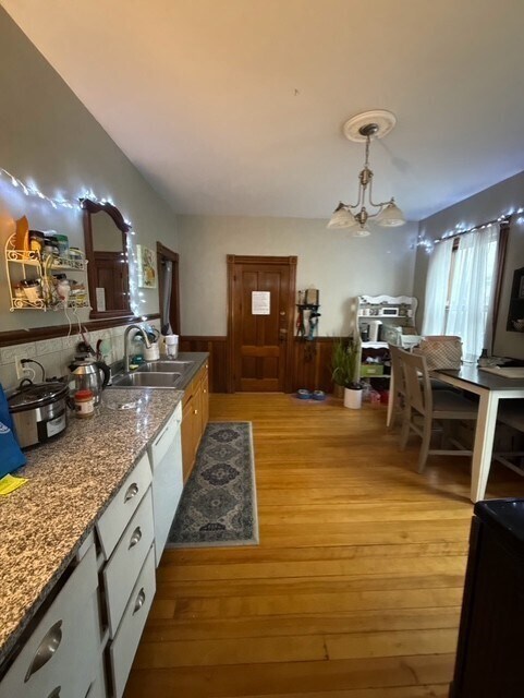 Foto del edificio - 15 Millbrook St