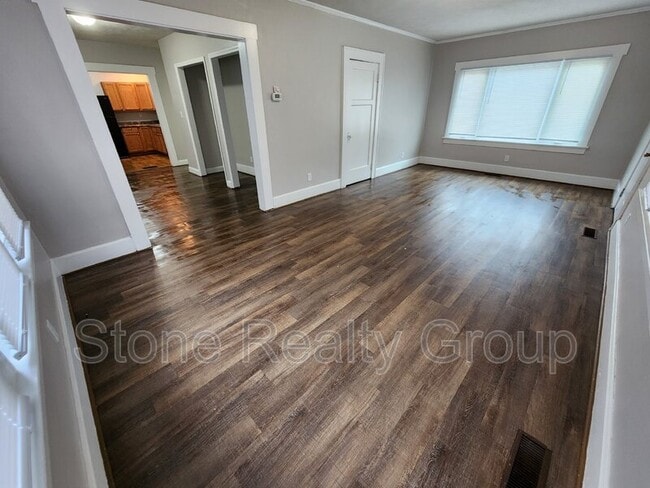 Foto del edificio - 821 S 10th St