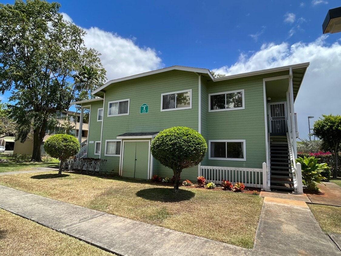 Primary Photo - $2200, 2BR/1BA/2PKG Mililani (Mililani Parkway) - Great Location - townhome with A/C