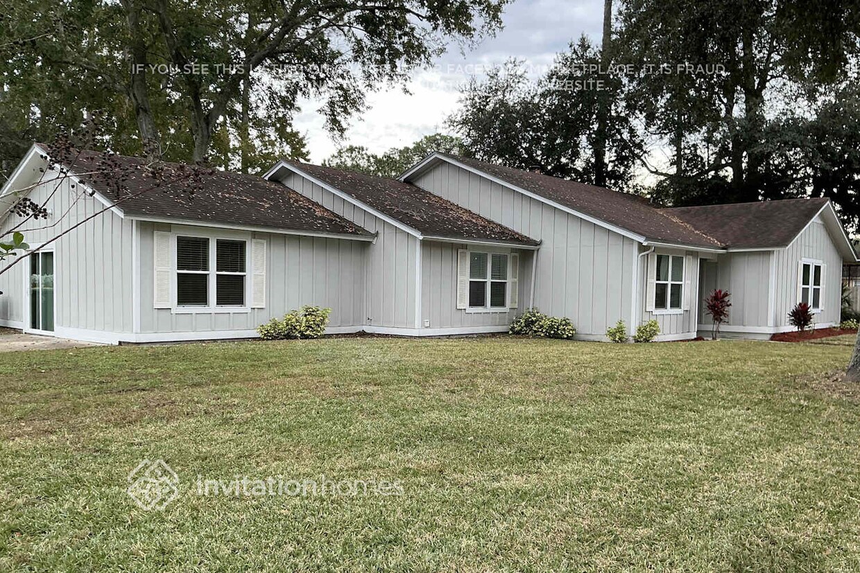 Primary Photo - 11093 Mandarin Station Dr E