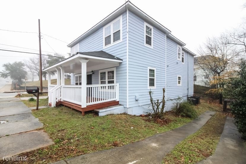 Primary Photo - 4 br, 3 bath House - 620 IRA Street SW