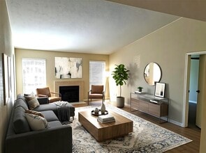 Building Photo - 7400 Bellerive Dr