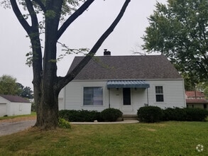 Building Photo - 4632 Avondale Dr