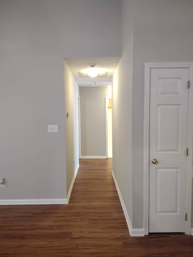 Building Photo - 7528 Heronwood Ln