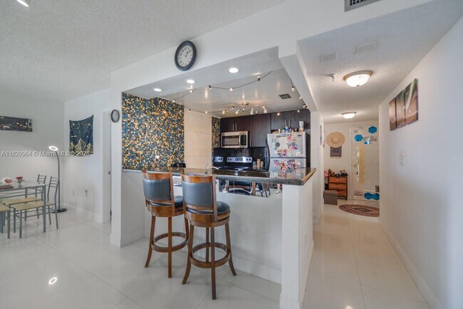Foto del edificio - 800 N Miami Ave
