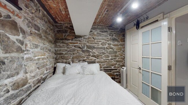 Foto del edificio - 248 Mott St