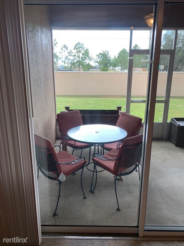 Foto del edificio - 1018 Highland Meadows St