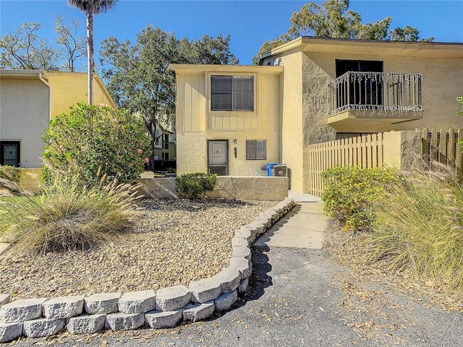 Building Photo - 9027 Pebble Creek Dr