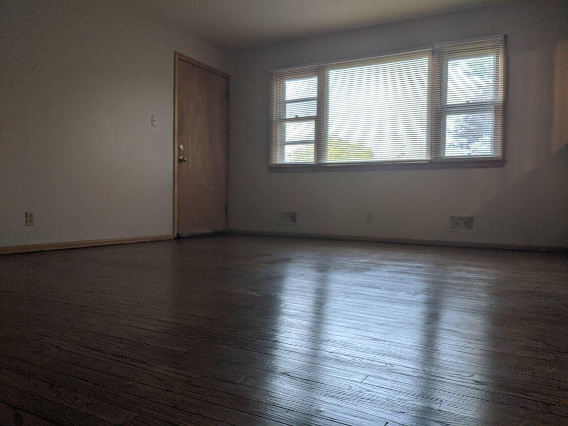 Foto principal - 5806 N 76th St