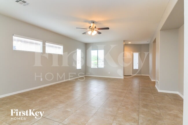 Building Photo - 3957 Vulcan St