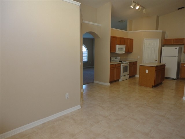 Building Photo - 31832 Grand Reserve Place