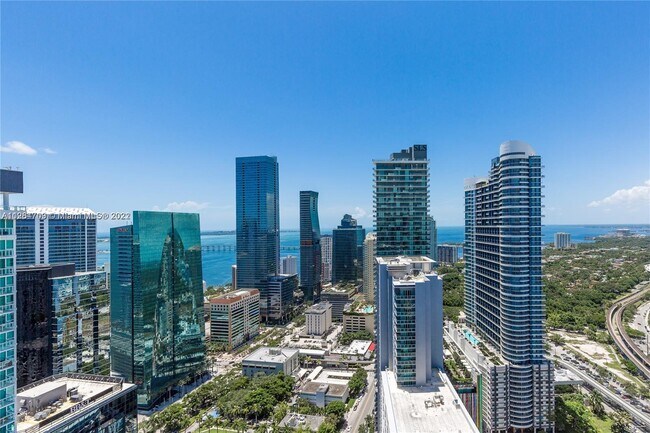 Building Photo - 1100 S Miami Ave
