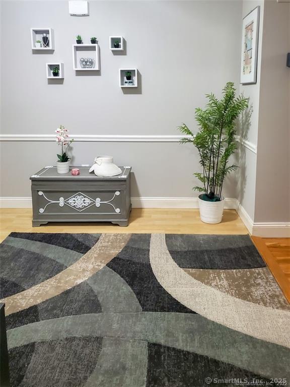 Foto del edificio - 160 Fairfield Woods Rd