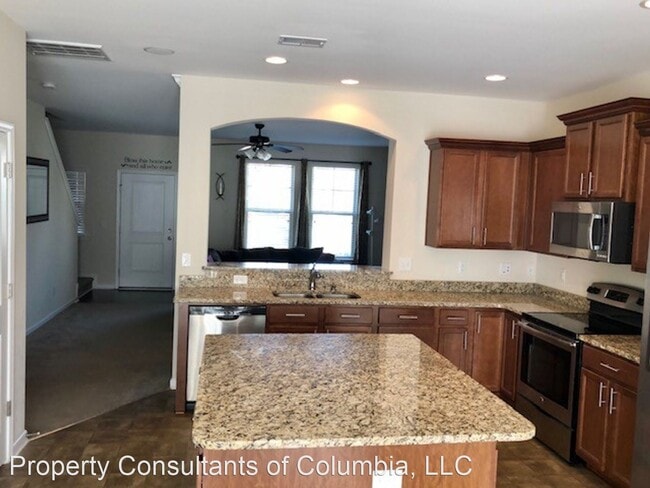 Building Photo - 4 br, 2.5 bath House - 631 Stickley Road