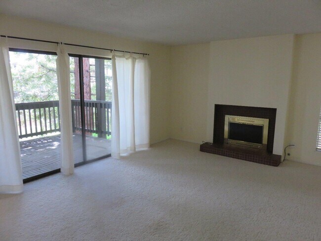 Building Photo - 3314 Brittan Ave