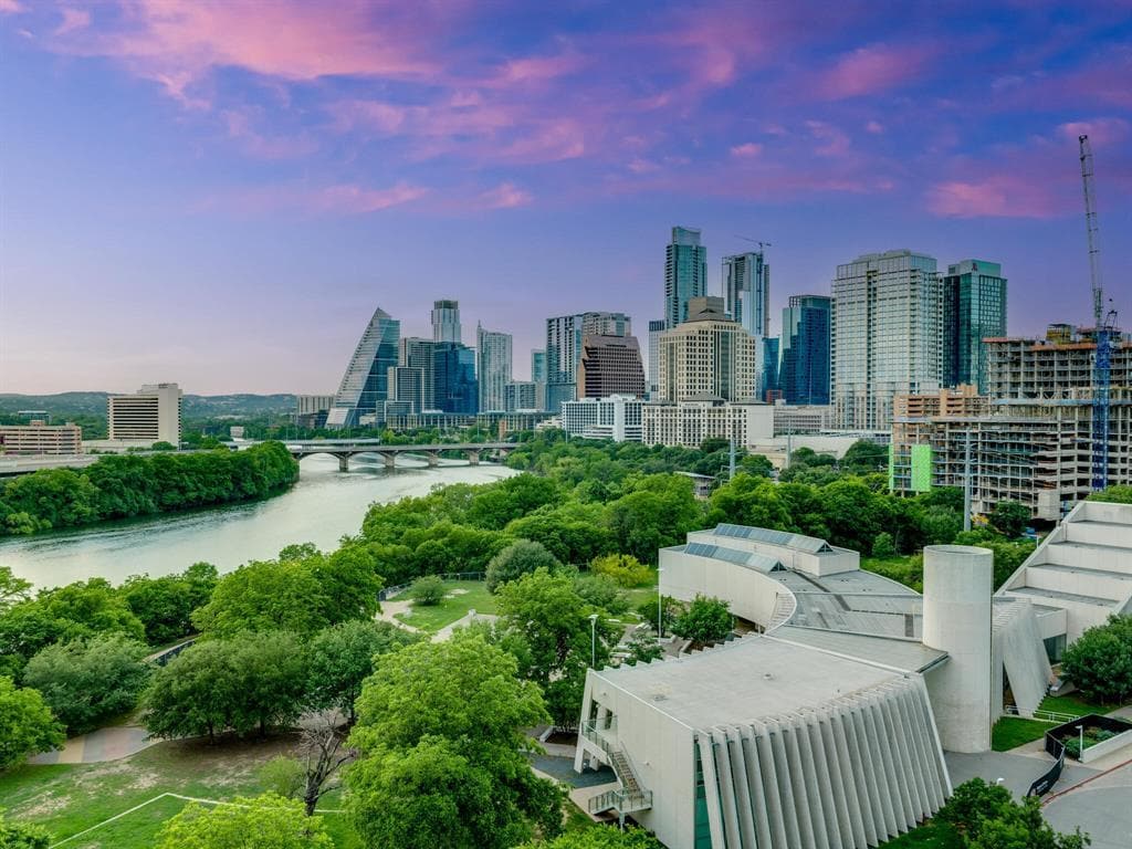 54 Rainey St Unit 1218, Austin, TX 78701 Condo for Rent in Austin, TX