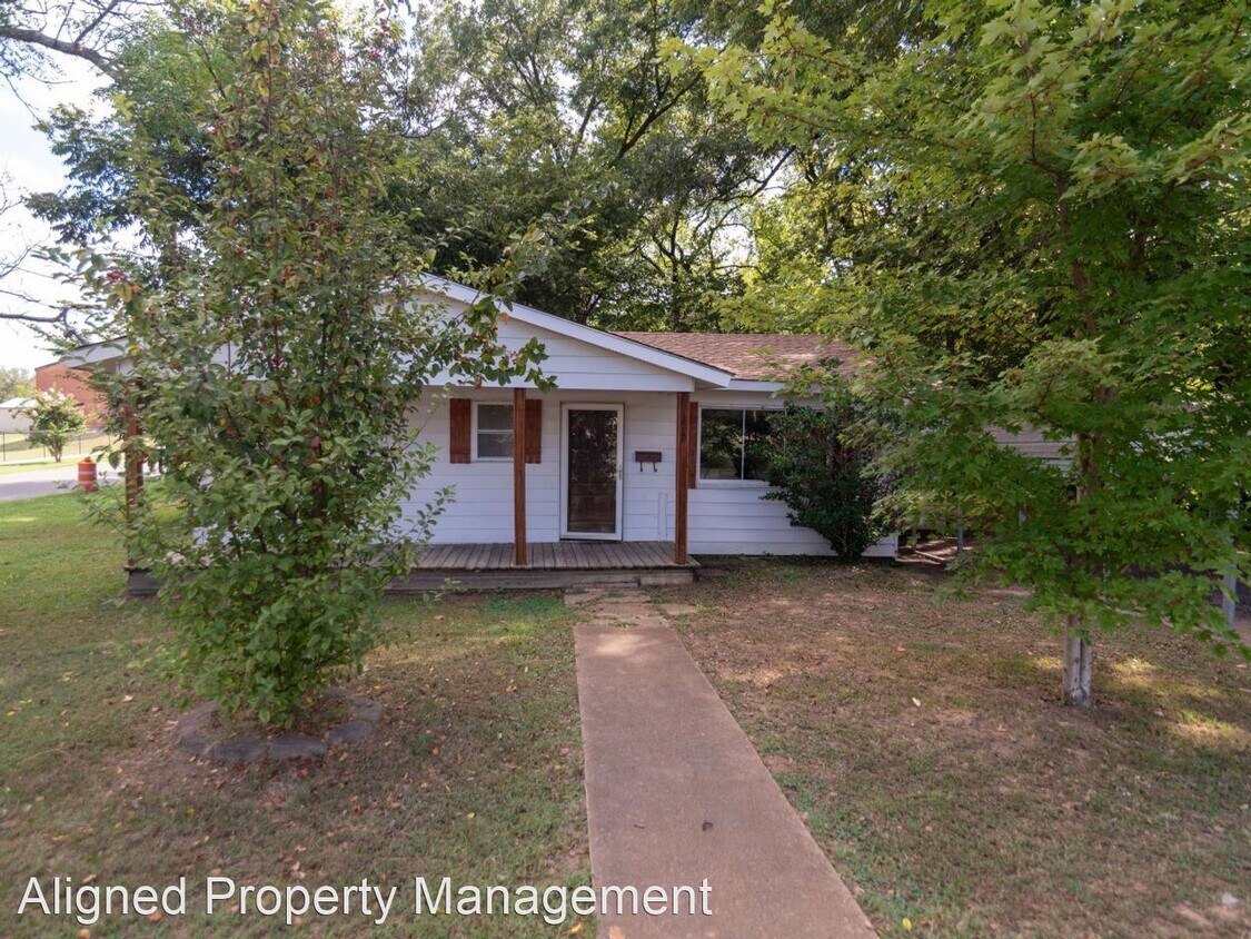 610 N Fir St, Searcy, AR 72143 House Rental in Searcy, AR