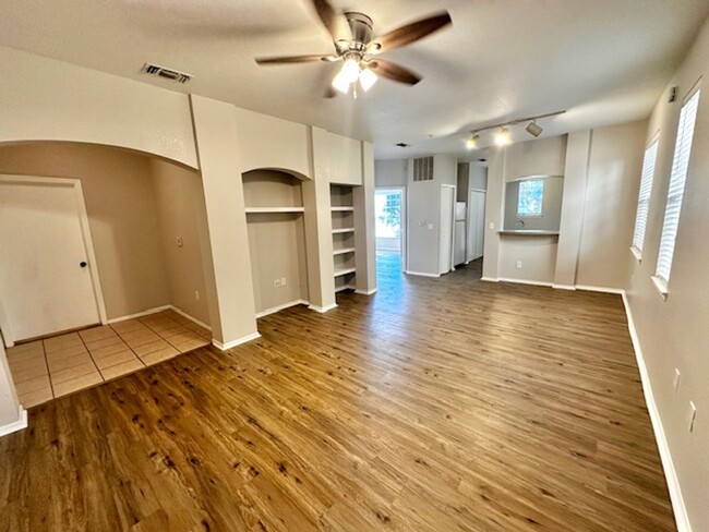 Building Photo - Lake Mary - 1 Bedroom, 1 Bathroom – $1,545.00