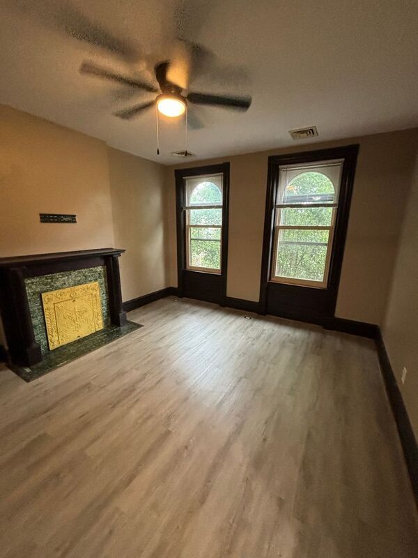 Foto del edificio - 4541 Oakland Ave