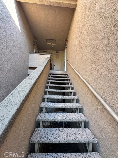 Foto del edificio - 1046 Calle Del Cerro