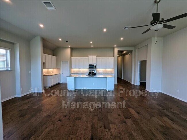 Foto del edificio - 408 Trailing Lantana Ln