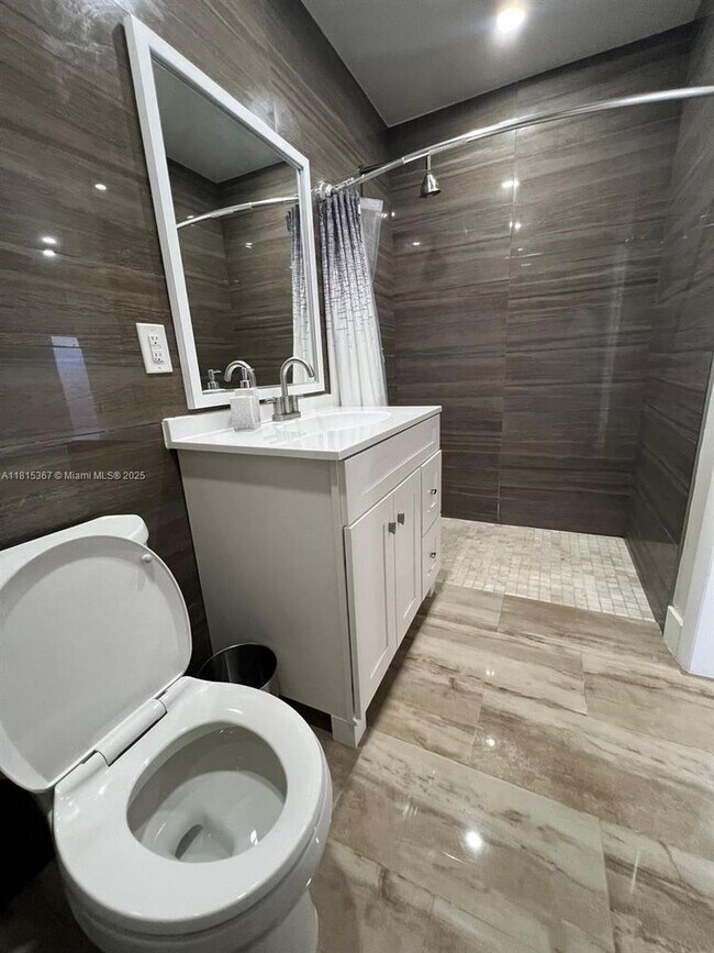 Foto del edificio - 14470 SW 163rd St