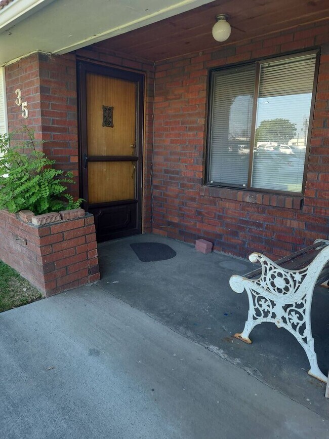 Foto del edificio - 35/37Est